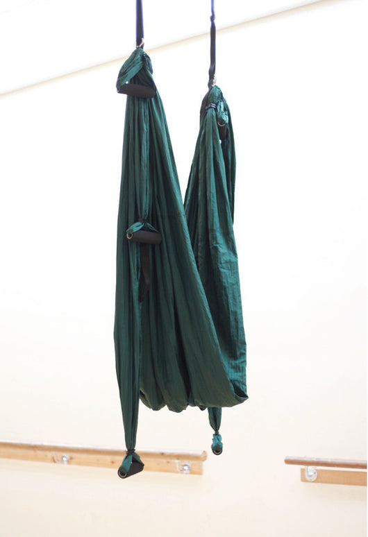 Yoga Swing Dark Green